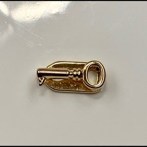 Keep Collective Key Charm